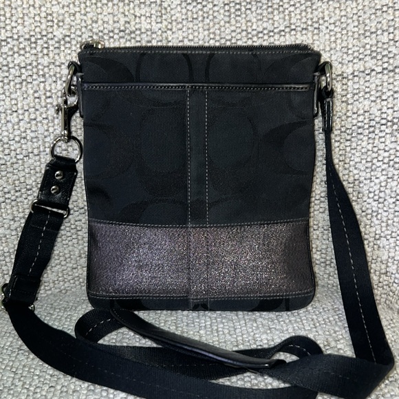 Coach 42029 black crossbody purse Shoulder Strap Bag Monogram Signature - Picture 3 of 9